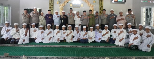 Jalin Silaturahmi dengan Masyarakat, Kapolres Langkat Gelar Jumat Curhat