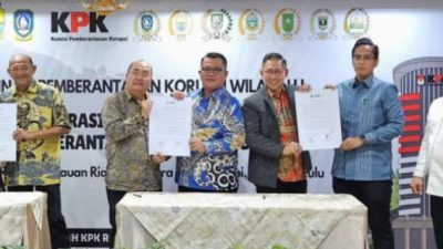 Pimpinan DPRD dan Walikota Medan di Gedung KPK RI