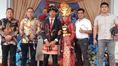 Ketua DPRD Medan Wong Chun Sen Hadiri Pesta Pernikahan Adik Sekjen Wong Berani Kota Medan
