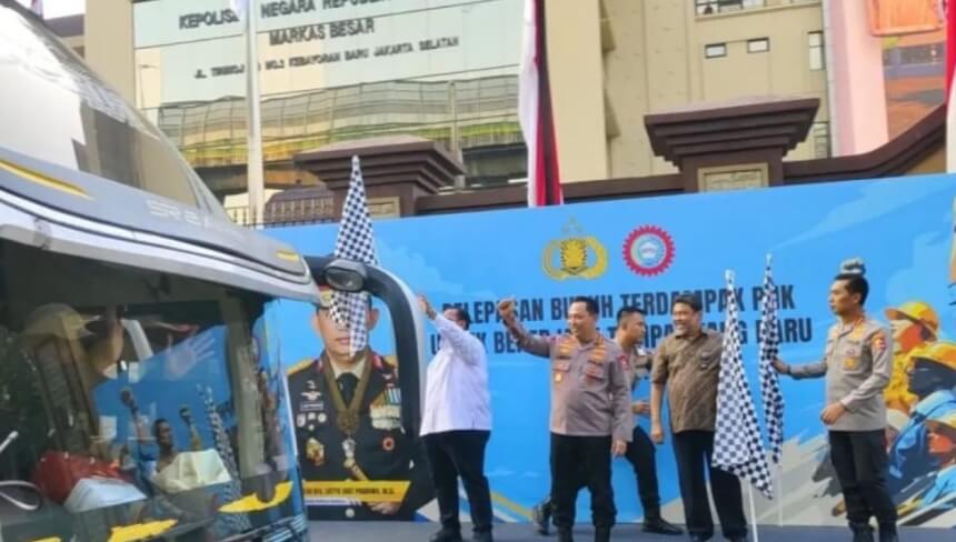 Kapolri Lepas 700 Buruh Korban PHK Kembali Kerja, Andi Gani : Hari Bersejarah