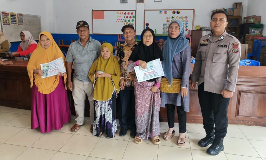 50 Kepala Keluarga di Tanjung Anom Terima Dana BLT Rp900.000