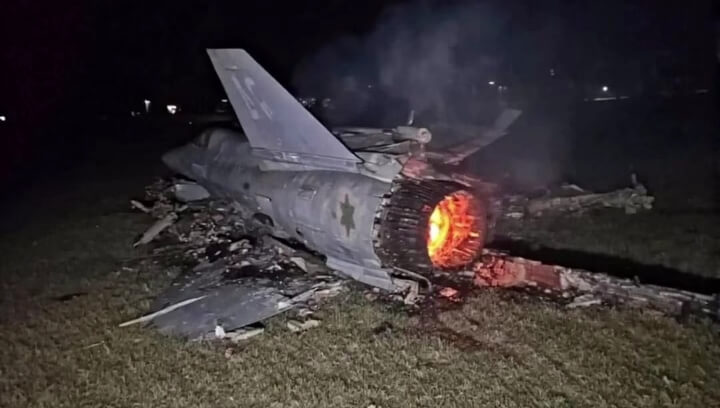 Iran Tembak Jatuh 2 Jet F-35 Milik Israel, Pilot Wanita Ikut Ditangkap