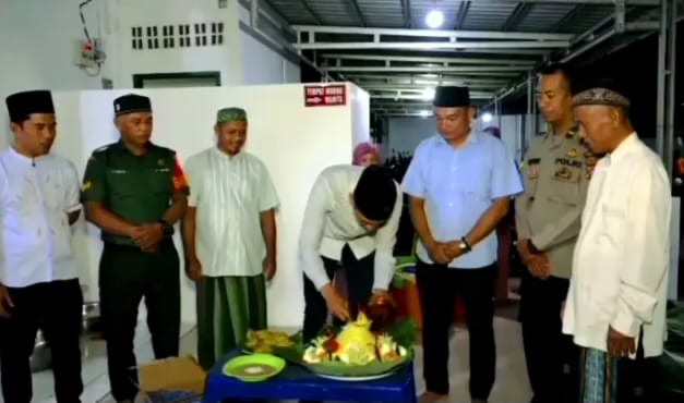 Warga Sawit Rejo Gelar Tradisi Malam Satu Suro Sambut Tahun Baru Islam