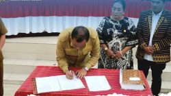 Bupati Karo Tandatangani Keputusan Bersama Ranperda RPJMD dalam Rapat Paripurna DPRD