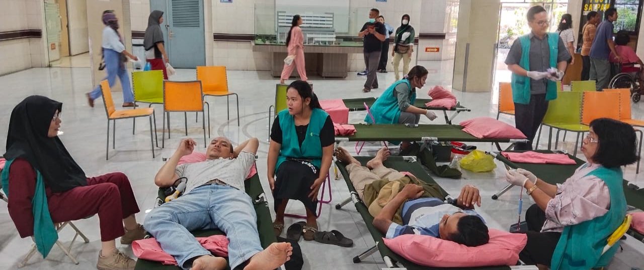 Meriahkan HUT Ke-32, RS Adam Malik Gelar Donor Darah