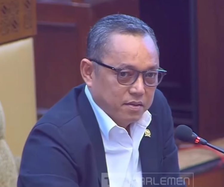 Berpotensi Timbulkan Gejolak Sosial, Daerah Jangan Hanya Naikkan Pajak