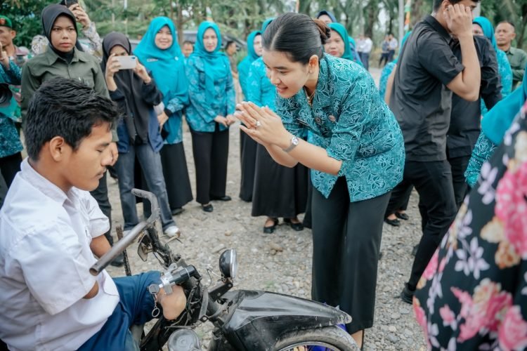 Peluncuran Layanan Peralihan Hak Atas Tanah secara Elektronik, Bobby Nasution Tekankan Peran Kementerian ATR/BPN Krusial Jaga Stabilitas Keamanan