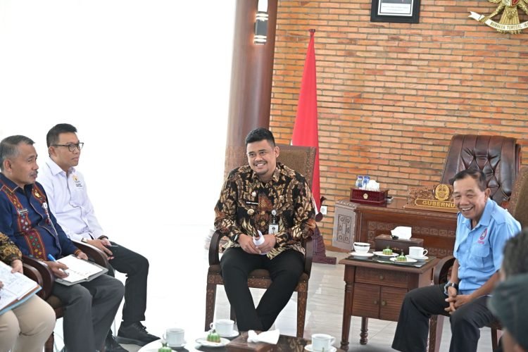Bertemu Serikat Buruh, Bobby Nasution Bahas Kenaikan Upah dan Rumah Subsidi