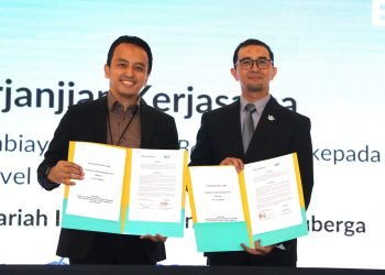 Dorong Industri Halal Indonesia Naik Kelas, BSI Fasilitasi Pembiayaan Booking Seat Travel Umrah