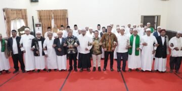 Bupati Palas Kukuhkan Dewan Hakim “Musabaqoh Qiraatul Kutub Dalam Rangka Peringatan HSN 2025”