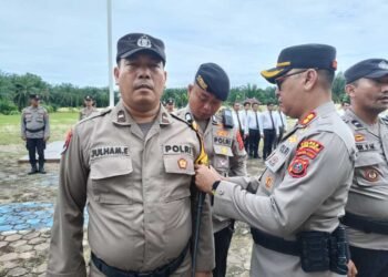 Dukung Transformasi Organisasi Polri, Kapolres Palas Pimpin Upacara Penyesuaian Nomenklatur Pamapta dan Pemasangan Ban Lengan Personil
