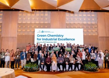 Perkuat Praktik Industri Hijau, UPER Gelar Green Chemistry for Industrial Excellence 2025