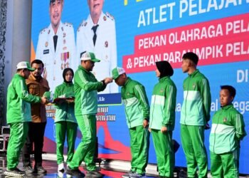 Lepas Kontingen Popnas dan Peparpenas, Bobby Minta Raih Prestasi Terbaik