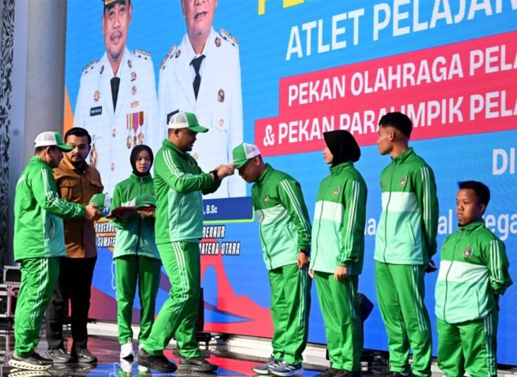 Lepas Kontingen Popnas dan Peparpenas, Bobby Minta Raih Prestasi Terbaik