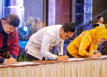 Rico Waas Teken MoU Pemanfaatan Pengembangan Data dengan BPS