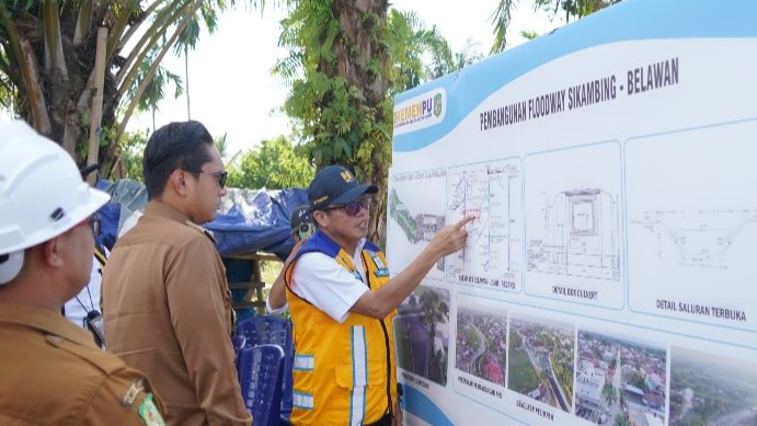 Rico Waas Tinjau Pekerjaan Floodway Sikambing-Belawan