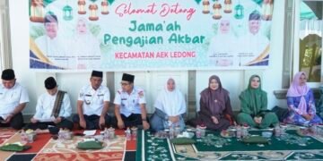 TP PKK Kabupaten Asahan Hadiri Pengajian Akbar di Desa Padang Sipirok