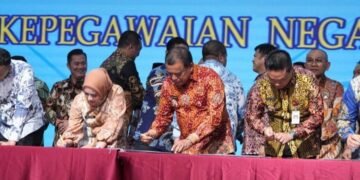 Bupati Karo Tandatangani Komitmen Penerapan Manajemen Talenta ASN, Dukung Reformasi Birokrasi Berbasis Kinerja