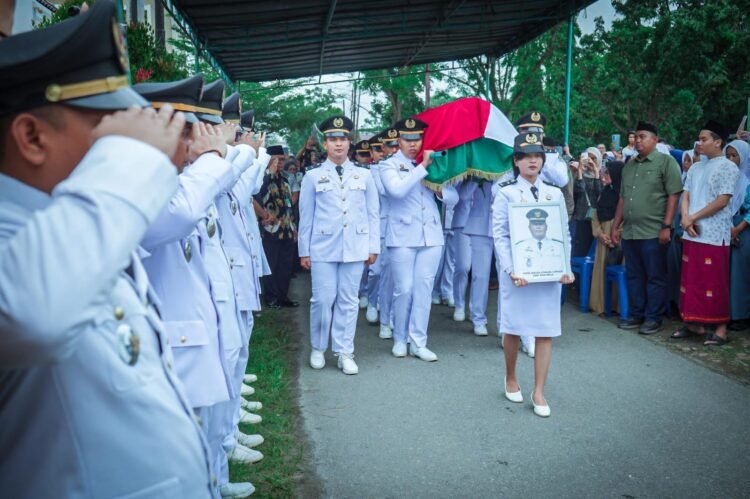 Khidmat dan Haru Iringi Kepergian Camat Medan Amplas Putera Ramadan Situmeang