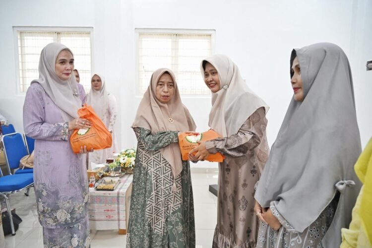 Pengajian Rutin DWP Sumut, Meneladani Wanita Sempurna