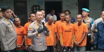 Polrestabes Medan Gerebek Gudang Botot di Jalan H Anif