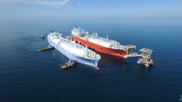 Bukti Konsistensi Layanan Gas Bumi, FSRU Lampung Terima Kargo LNG ke-20