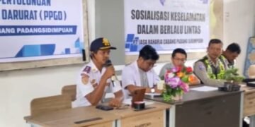 Bidang LLAJ Disperkimhub Kabupaten Palas Gelar Pelatihan PPGD di SMAN 1 Barumun