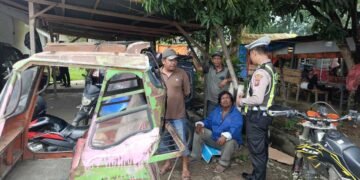 Polres Palas Kawal dan Amankan Aksi Unjuk Rasa Masyarakat Luat Huristak di PT. Agrinas Palma Nusantara