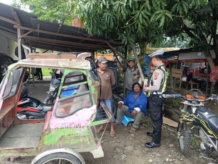 Polres Palas Kawal dan Amankan Aksi Unjuk Rasa Masyarakat Luat Huristak di PT. Agrinas Palma Nusantara