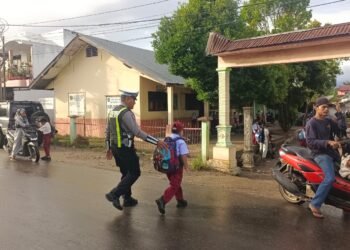 Atur Lalin Agar Lancar, Polsek Sosa Rutin Gelar PAM Padat Pagi