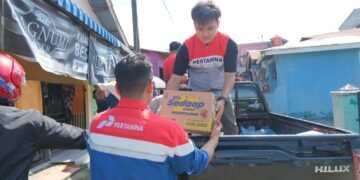 Gerak Cepat Pertamina Patra Niaga Sumbagut Bantu Korban Banjir di Pekan Labuhan