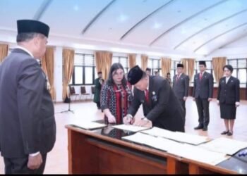 Bupati Karo Lantik 14 Pejabat Pimpinan Tinggi Pratama, Berikut Daftar Namanya