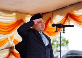 Bupati Pakpak Bharat Pimpin Upacara Pringatan Hari Pahlawan