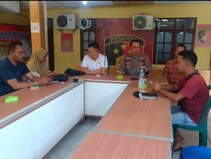 Polsek Sosa Lakukan Mediasi Permasalahan Warga Binaannya Melalui “Problem Solving “