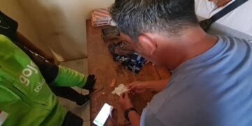Curiga dengan Paket, Driver Ojol Laporkan ke Polisi dan Temukan Pil Diduga Narkotika