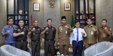 Rico Waas Terima Kunjungan Silaturahmi Kajari Belawan