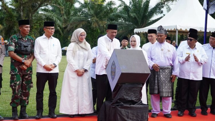 Buka MTQ ke-58 Langkat, Syah Afandin Ajak Generasi Muda Jadikan Alquran Pedoman Hidup