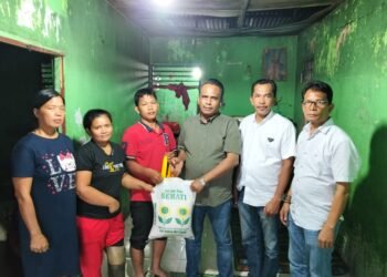 Maruli Siahaan Salurkan Bantuan kepada Korban Kebakaran di Komplek KPUM Marelan