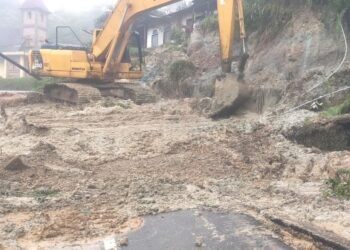 Humbahas Dilanda Banjir Bandang dan Longsor, Lima Orang Meninggal dan Empat Hilang