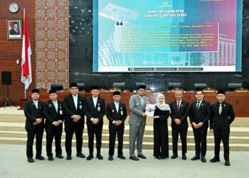 Gubernur Bobby Nasution Serahkan Ranperda APBD Sumut 2026, Fokus pada Lima Prioritas Pembangunan