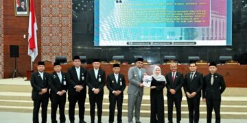 Gubernur Bobby Nasution Serahkan Ranperda APBD Sumut 2026, Fokus pada Lima Prioritas Pembangunan