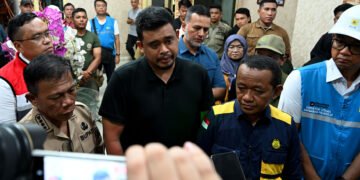 Bobby Nasution Rapat Darurat Bersama Menteri ESDM, Ditargetkan Listrik di Tapteng Sudah Normal Jumat