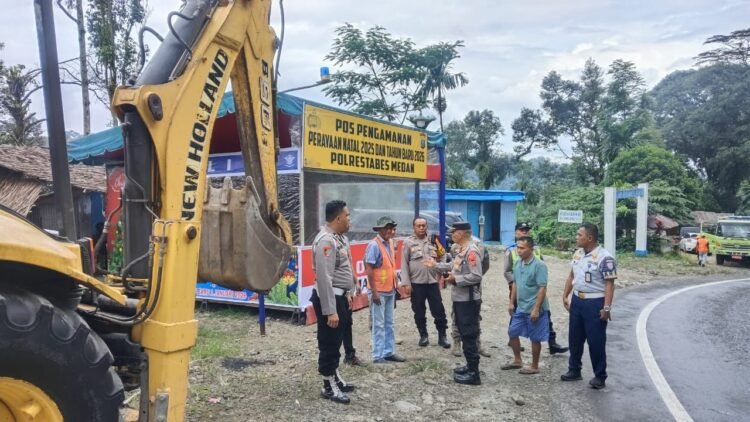 Kapolsek Pancur Batu Tinjau Kesiapan Pos Pelayanan dan Pengamanan di Sibolangit