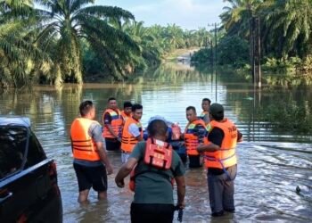 Kisah Heroik Mas Baron, Berenang Tembus Banjir Demi Normalkan Komunikasi PEP Rantau Field