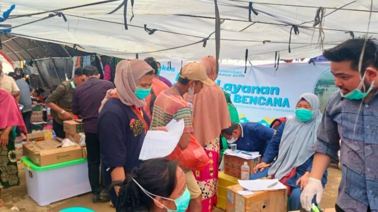 RS Adam Malik Turunkan Tim Bersihkan RSUD Aceh Tamiang dan Buka Posko Kesehatan