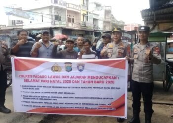 Polres Palas Intensifkan Sosialisasi dan Edukasi Kamtibmas kepada Para Sopir Angkot Tentang Perayaan Nataru