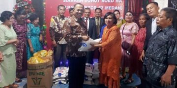 Anggota DPRI RI Hadiri Perayaan Natal PPSD Siahaan Dohot Boruna Sektor-42 Medan