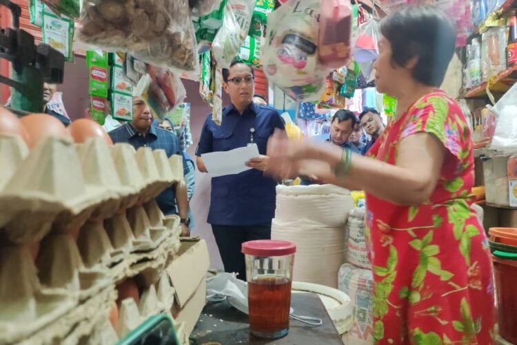 Jelang Akhir Tahun, Rico Waas Pantau Harga Bahan Pokok dan Siapkan Pasar Murah