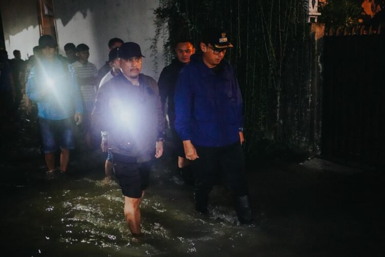 Hujan Deras dan Angin Kencang di Medan, Rico Waas Gerak Pastikan Keselamatan Warga