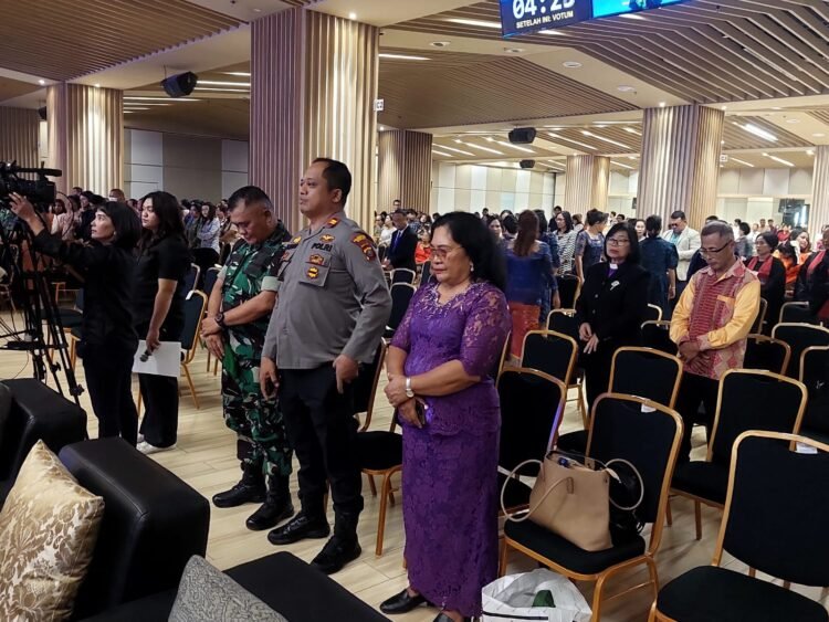 Kapolsek Medan Tuntungan Hadiri Natal Oikumene Kecamatan Medan Tuntungan